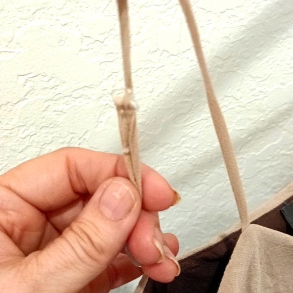 Bebe Silk Tank in Shades of Brown. Size M - Picture 3 of 6